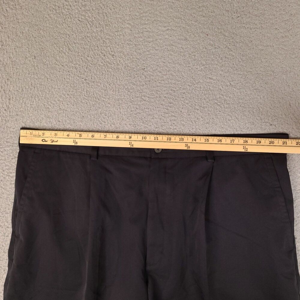Nike Shorts Mens 42 Black Golf Golfer Pleated Swoosh Logo Casual - Picture 9 of 14